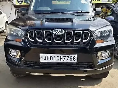 2017 Mahindra Scorpio S11 2WD 7 STR 1