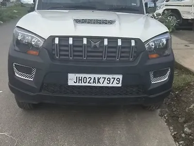 2016 Mahindra Scorpio S2 1