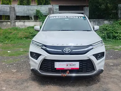 2024 Toyota Urban Cruiser Hyryder V Hybrid [2023-2025] 1