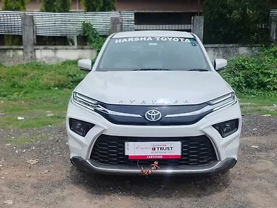 2024 Toyota Urban Cruiser Hyryder V Hybrid [2023-2025] 1