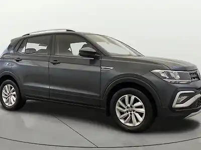 Second Hand फ़ॉक्सवैगन टाइगुन हाईलाइन 1.0 टीएसआई एटी in नोएडा