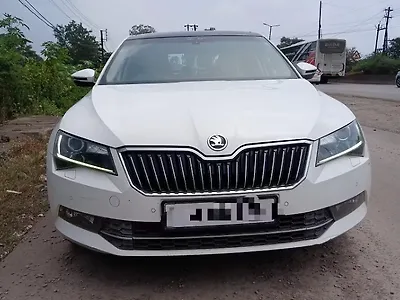 Second Hand Skoda Superb Style TSI AT in Raipur