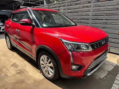 Second Hand Mahindra XUV300 W8 (O) 1.5 Diesel AMT in Chennai