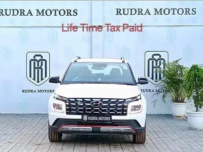 Second Hand Hyundai Venue N Line N8 DCT in Kolkata