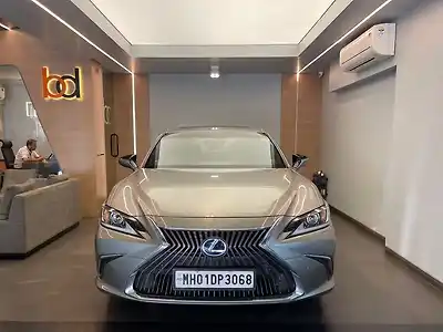 Second Hand लेक्सस ईएस 300 घंटे एक्सक्विसिट [2020-2021] in मुंबई