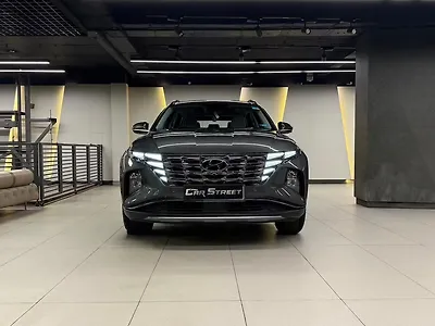 Second Hand Hyundai Tucson Signature 2.0 AT Petrol in Delhi