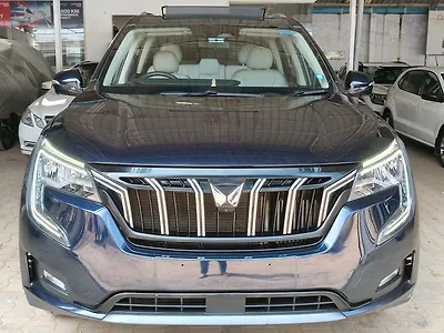 Second Hand Mahindra XUV700 AX 7 Petrol AT Luxury Pack 7 STR [2021] in Bangalore