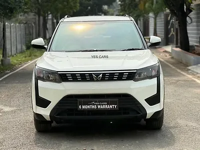 Second Hand Mahindra XUV300 W6 1.2 Petrol AMT [2021] in Chennai