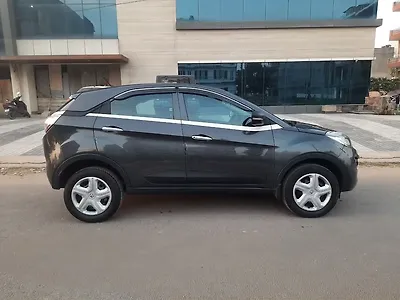 Second Hand Tata Nexon XM in Mohali