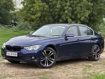 Second Hand बीएमडब्ल्यू 3-सीरीज 320डी स्पोर्ट शैडो इडिशन in अहमदाबाद