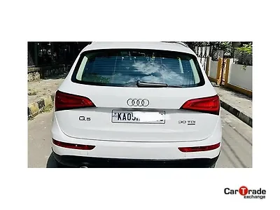 2014 Audi Q5 30 TDI Premium Edition