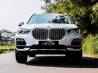 Second Hand बीएमडब्ल्यू x5 एक्सड्राइव 30डी एक्सलाइन in थ्रिस्सूर