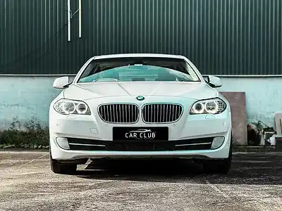 Second Hand बीएमडब्ल्यू 5 सीरीज़ 520डी सिडैन in थ्रिस्सूर