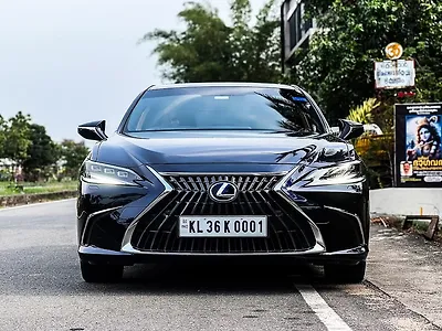Second Hand Lexus ES 300h Luxury in Thrissur