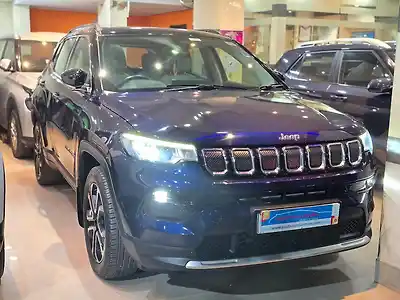 Second Hand जीप कम्पस लिमिटेड (o) 2.0 डीज़ल [2017-2020] in कोलकाता