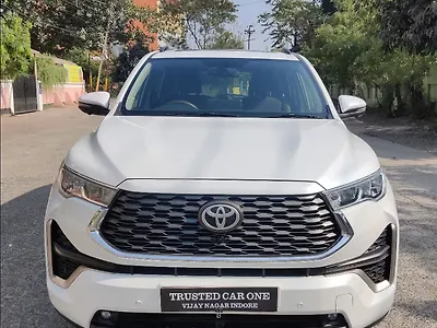 Second Hand Toyota Innova Hycross ZX Hybrid (Electric + Petrol) Automatic (e-CVT) 7 STR in Indore