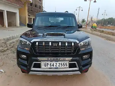 Second Hand महिंद्रा स्कॉर्पियो s10 in वाराणसी