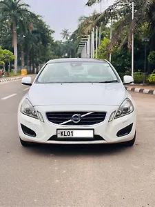 Second Hand Volvo S60 Kinetic D4 in Thiruvananthapuram Second Hand Volvo S60 Kinetic D4 in Thiruvananthapuram