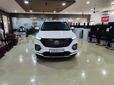 Second Hand MG Hector Plus Sharp 1.5 Petrol Turbo DCT 6-STR in Nagaon