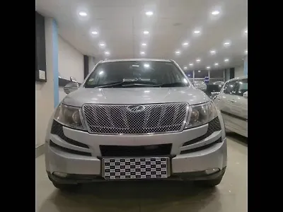 Second Hand Mahindra XUV500 W4 in Kanpur