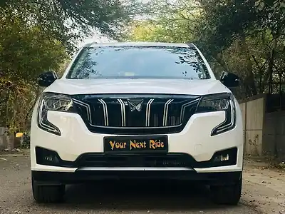 Second Hand महिंद्रा XUV700 AX5 2WD Petrol 2.0L Turbo Manual 7 STR in दिल्ली