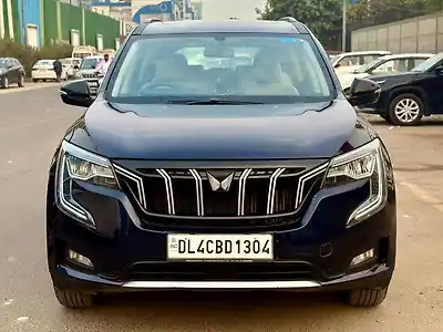 Second Hand महिंद्रा XUV700 AX 5 पेट्रोल एमटी 7 सीटर [2021] in दिल्ली