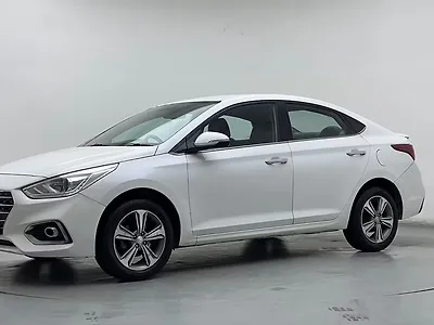 Second Hand Hyundai Verna Fluidic 1.6 VTVT SX in Ghaziabad