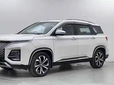 Second Hand एमजी हेक्टर प्लस शार्प प्रो 2.0 टर्बो डीज़ल 7 सीटर [2023] in पुणे