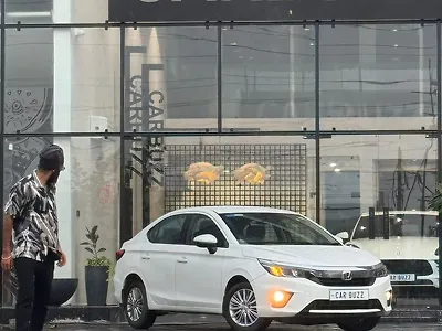 Second Hand Honda City V Petrol in Raipur