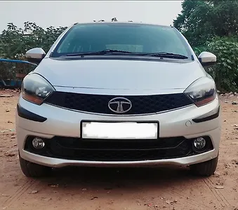 2017 Tata Tigor Revotorq XZ 1 2017 Tata Tigor Revotorq XZ 1