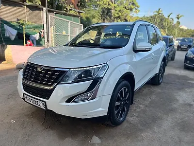 2019 Mahindra XUV500 W11 [2018-2020] 1