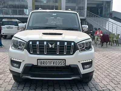 Second Hand Mahindra Scorpio S Diesel Turbo Manual 7 STR in Bettiah