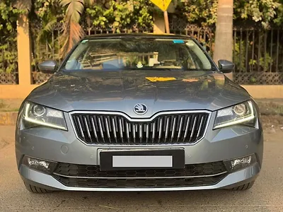 Second Hand Skoda Superb L&K TSI AT in Nagpur