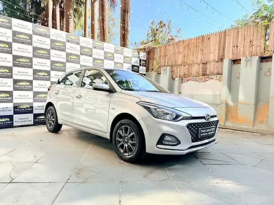 Second Hand Hyundai Elite i20 Asta 1.2 (O) CVT in Pune