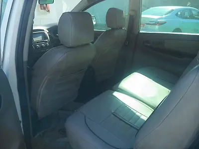 Second Hand Toyota Innova 2.5 GX BS III 8 STR in Nagpur