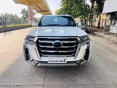 Second Hand टोयोटा लैंड क्रूज़र एलसी 200 vx in मुंबई
