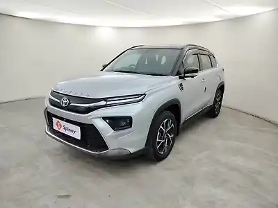 Second Hand टोयोटा अर्बन क्रूज़र हायराइडर V एटी नियोड्राइव [2022-2023] in कोयम्बटूर