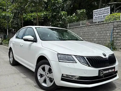 Second Hand Skoda Octavia 1.8 TSI Style AT in Bangalore