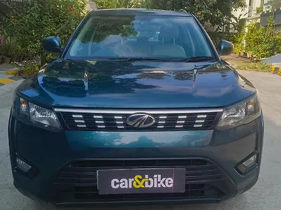 Second Hand Mahindra XUV300 W6 1.5 Diesel AMT in Bangalore