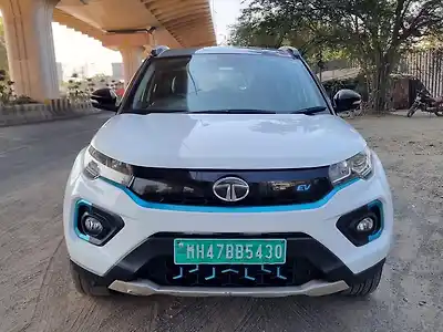 Second Hand टाटा नेक्सन ईवी xz प्लस in नागपुर