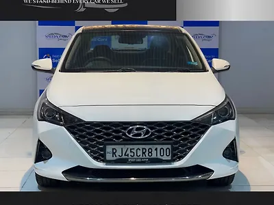 Second Hand Hyundai Verna SX 1.5 CRDi AT in Jaipur