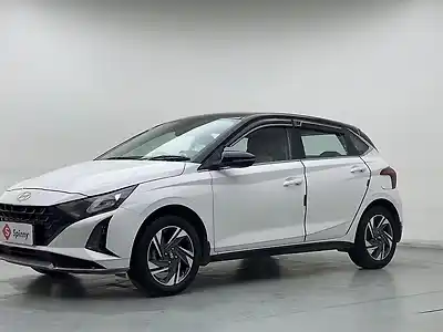 Second Hand हुंडई एलीट i20 स्पोर्टज़ 1.2 आईवीटी in अंबाला कैंट