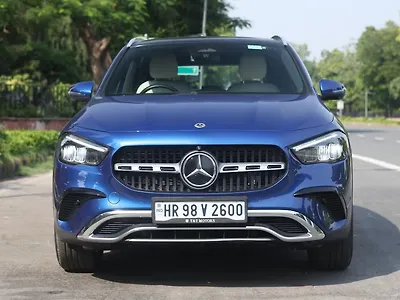 Second Hand Mercedes-Benz GLA 200 in Delhi
