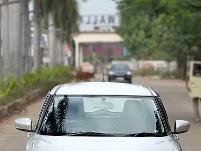 2021 Maruti Suzuki Swift VXi (O) Petrol Manual 1