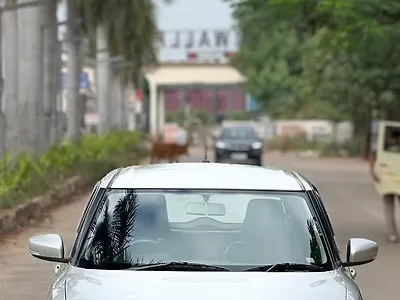 2021 Maruti Suzuki Swift VXi (O) Petrol Manual 1