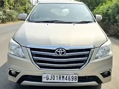 Second Hand टोयोटा इनोवा 2.5 vx 8 str bs-iii in अहमदाबाद