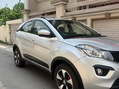2017 Tata Nexon XT Diesel [2017-2019] 1