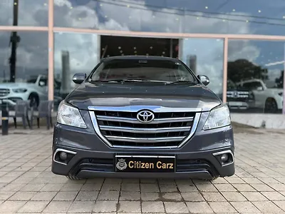 Second Hand Toyota Innova 2.5 ZX BS III 7 STR in Bangalore