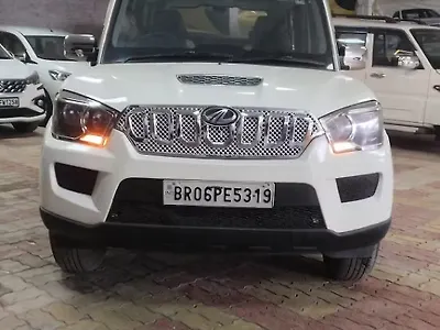 2019 Mahindra Scorpio S3 2WD 7 STR 1
