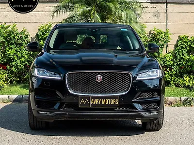 Second Hand Jaguar F-Pace Prestige Petrol in Delhi
